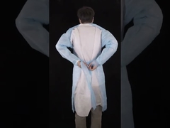 Stosowanie szpitalne/klinyczne Jednorazowa odzież ochronna CPE z kajdankami dla kciuków Stosowanie medyczne Plastikowa szata